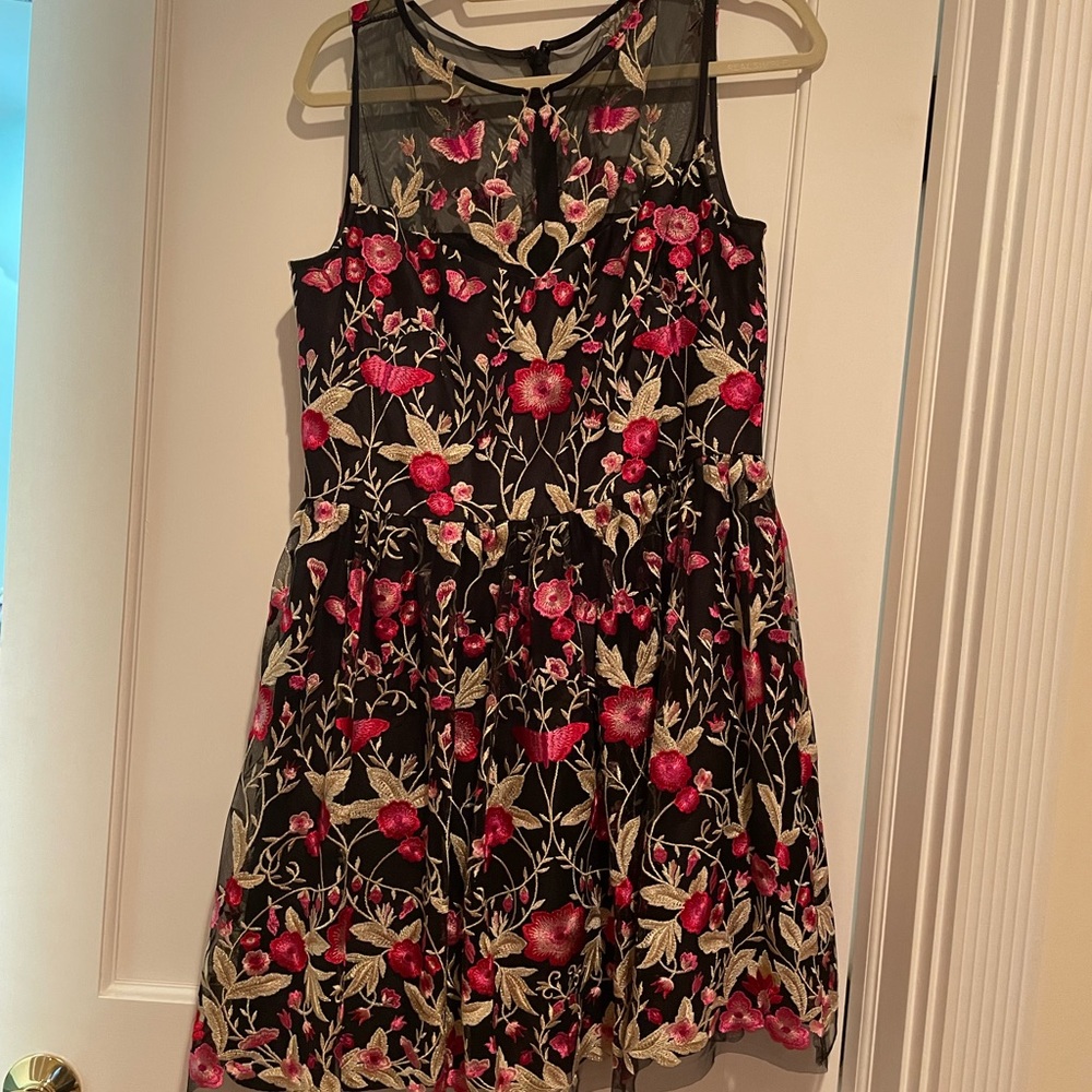 Cocktail dress, size 12, never been worn
